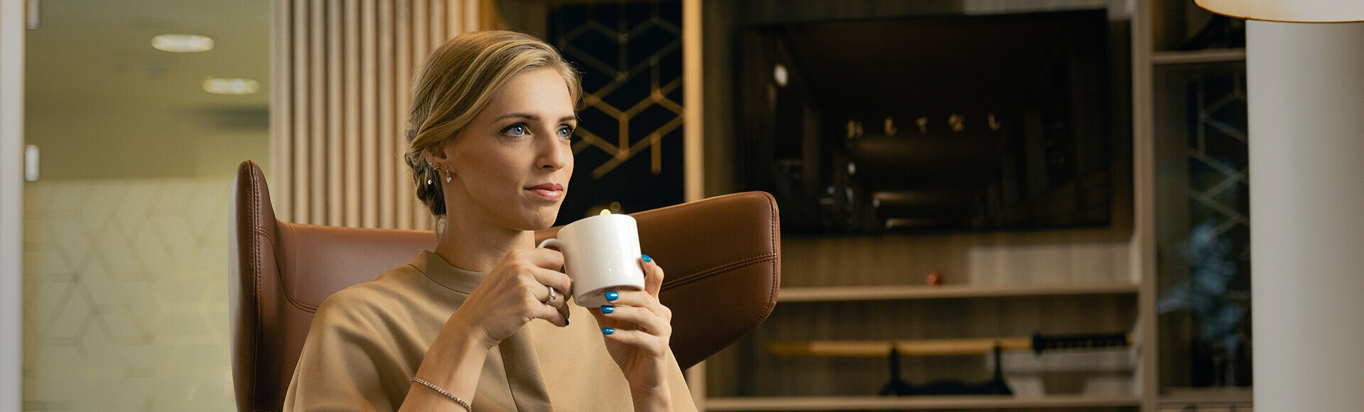 TAGA TÄIELIK MEELERAHU TAGA TÄIELIK MEELERAHU