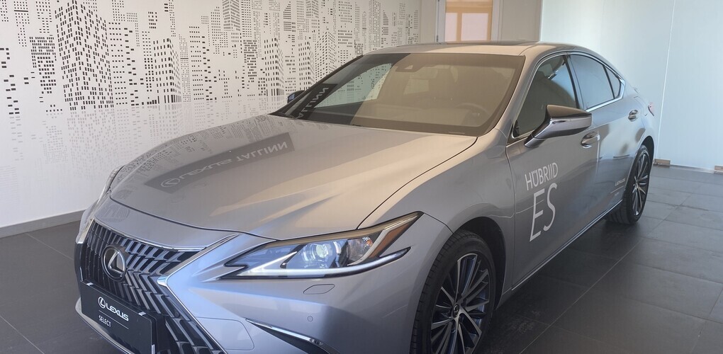Lexus ES 300h Limited Edition