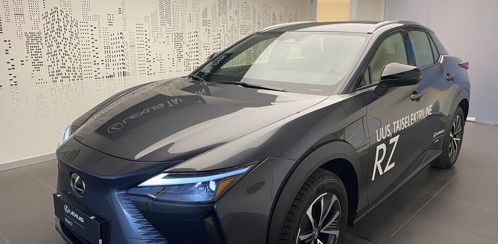 Lexus RZ 300e Comfort