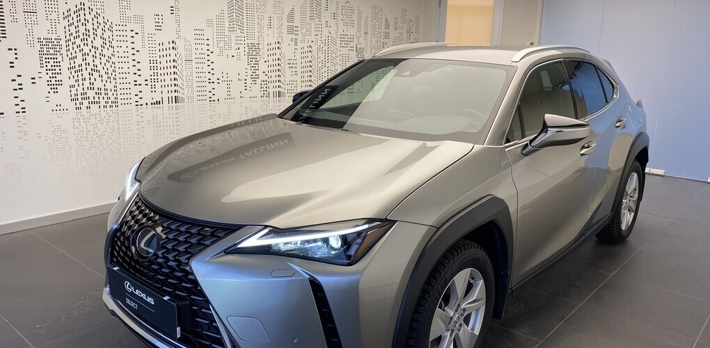 Lexus UX 250h Comfort + Tehnoloogia Pakett