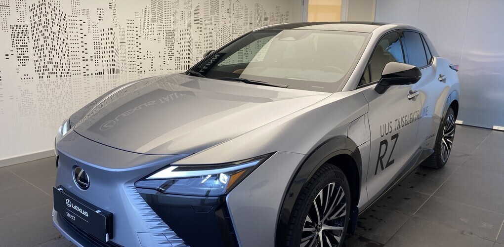 Lexus RZ 450e Luxury