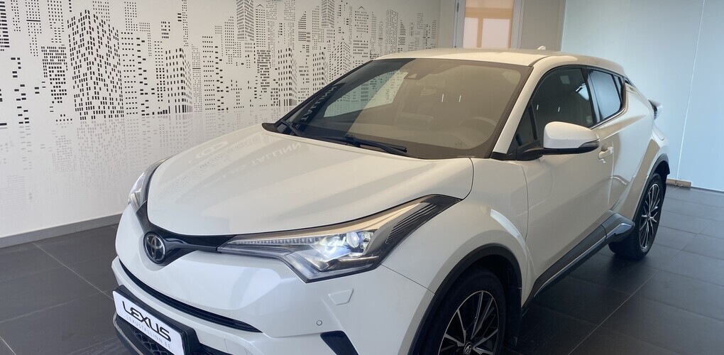 Toyota C-HR Luxury Plus