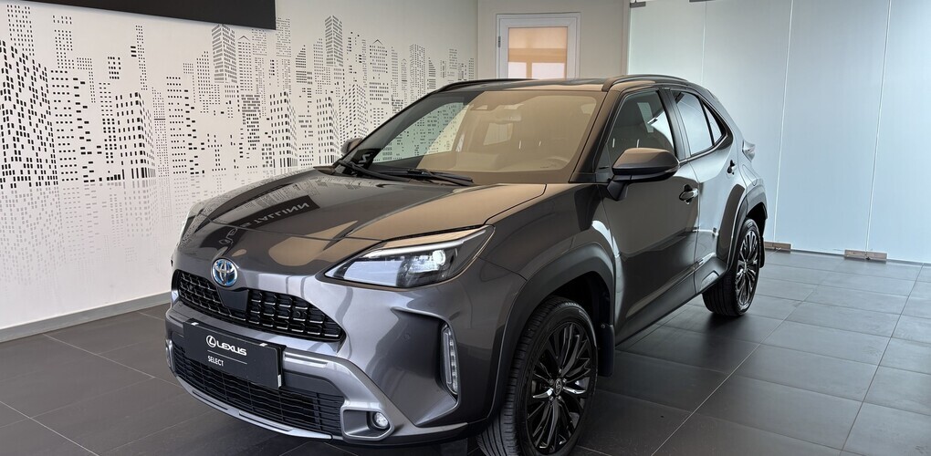 Toyota Yaris Cross Premium Pluss + JBL