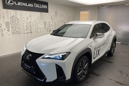 Lexus UX 300h F SPORT Design 2.0 112 kW