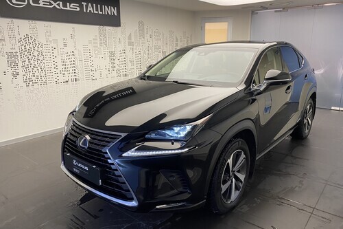 Lexus NX 300h Luxury + Panoraamkatus 2.5 145 kW