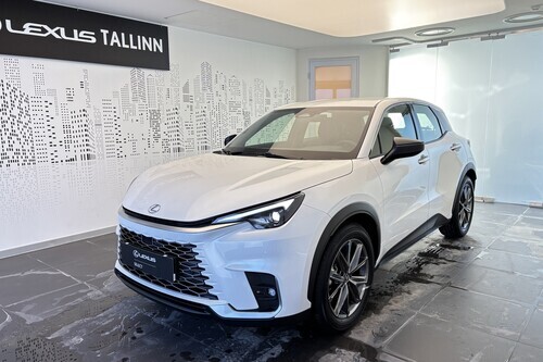 Lexus LBX Elegant + Premium Package 1.5 100 kW