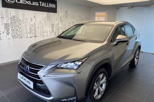 Lexus NX 300h Luxury 2.5 114 kW